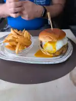 Mama Muú Steakhouse - Cafe - Image 9