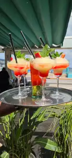 Diana Beach Club - Image 7