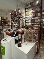 Farmacia Llucía Rado Portell - Bild 8