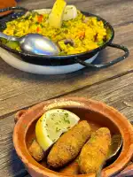 Ca´n Sión Tapas y Vinoteca - Bild 8