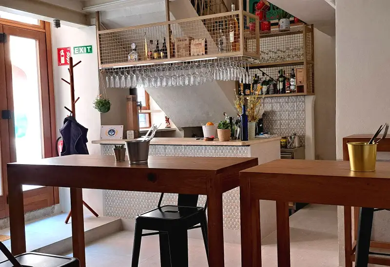 A GoGò Pizzabar - Image 1