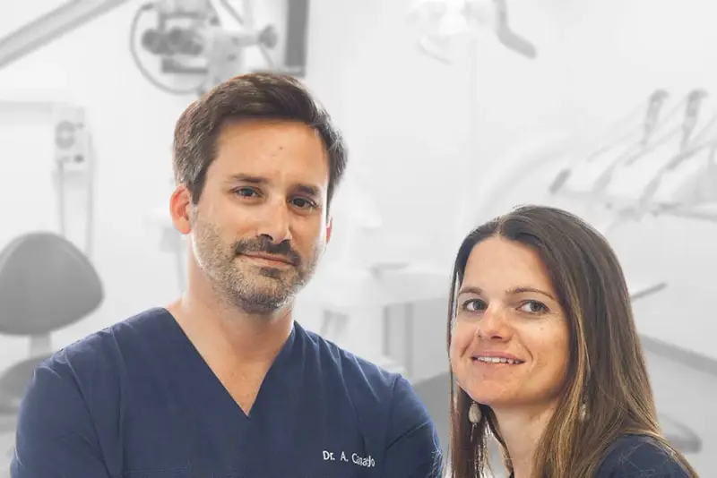 Clínica Dental Canalejo & Corral - Bild 1