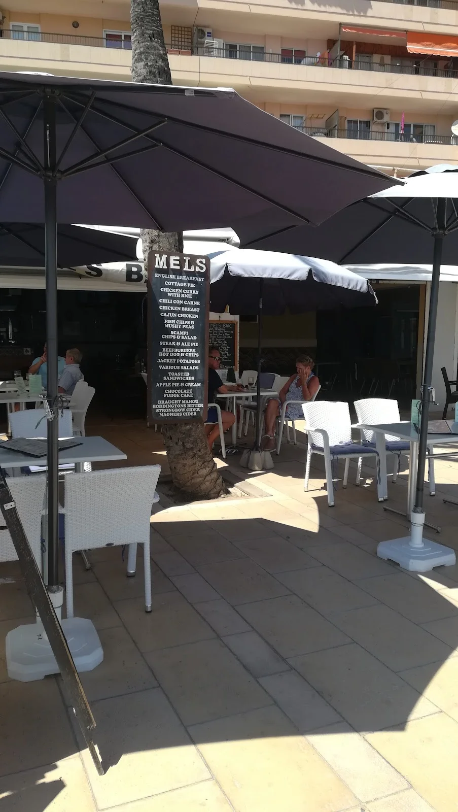 Mel's bar - Bild 1