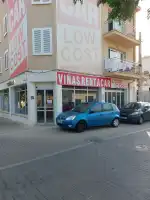 Viñas Rent a Car - Bild 8