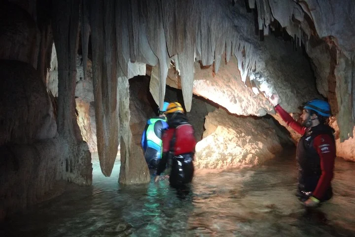 Schwimmen und Höhlenabenteuer in der Cova des Coloms auf Mallorca - Bild 2