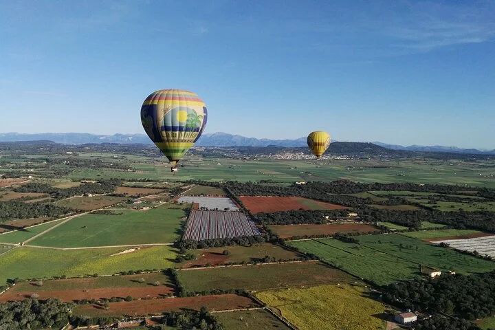 Private Hot Air Balloon Flight for Two in Mallorca - Image 3