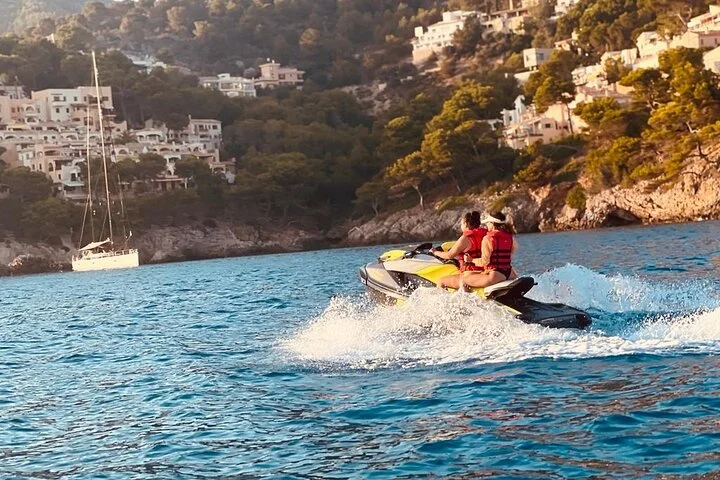 90-Minute Sea Lion Cave Jet Ski Tour in Mallorca - Image 4