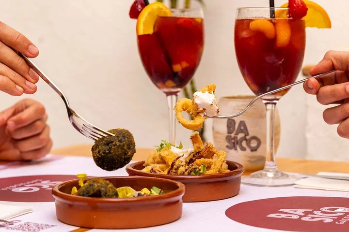 Selbstgeführte Tapas- und Weintour durch die Altstadt von Alcudia - Bild 3