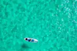 Excursión privada en barco y esnórquel en Cala Blava, Mallorca - Imagen 1