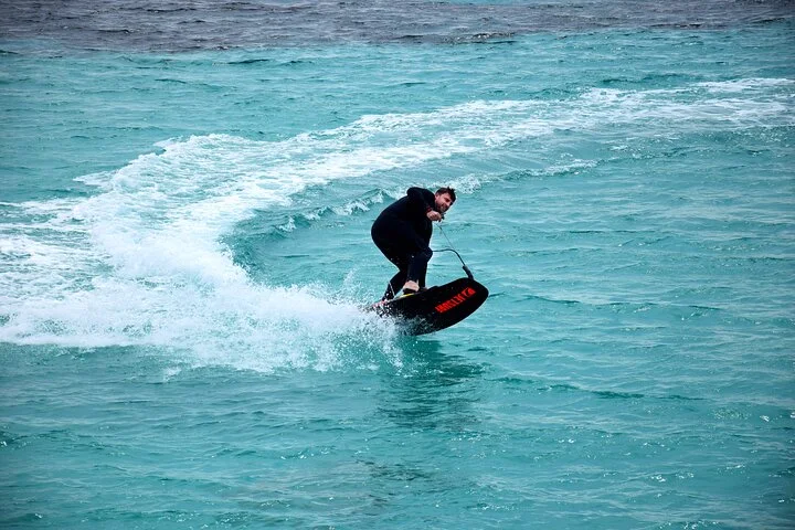 Jetsurf-Abenteuer mit dem motorisierten Surfbrett auf Mallorca - Bild 5