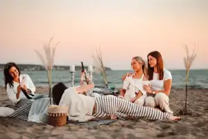 Privates Picknick am Strand auf Mallorca - Bild 1