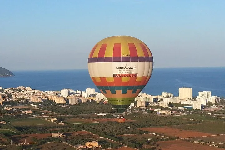 Private Hot Air Balloon Flight over Northeast Mallorca - Image 3