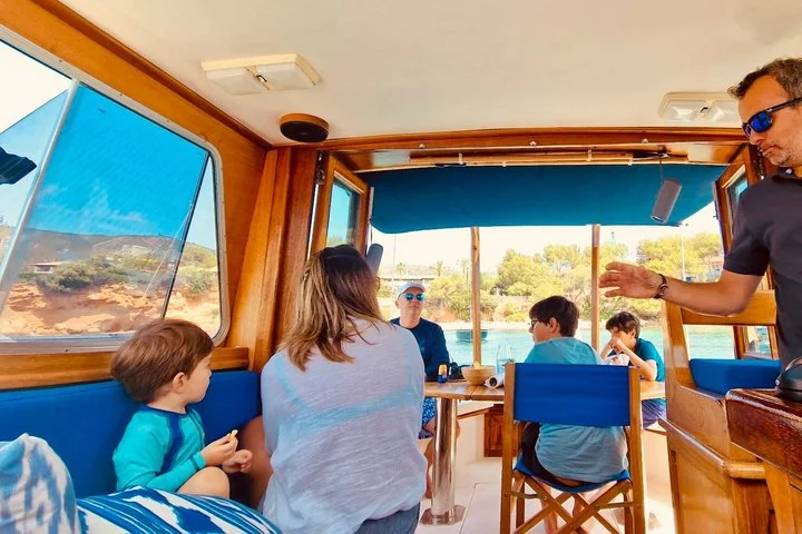 Private Traditional Mallorcan Boat Tour - Image 3