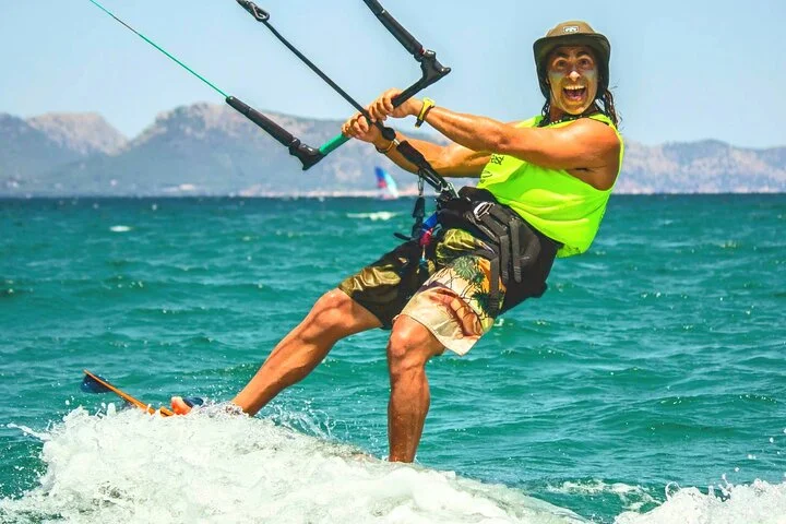 Kitesurfunterricht auf Mallorca für alle Niveaus - Bild 2