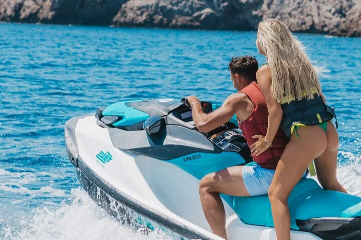 30-minütiger Jetski-Verleih und Tour in Andratx - Bild 3