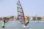 2-stündiger Windsurfing-Kurs in der Bucht von Alcúdia - Bild 1