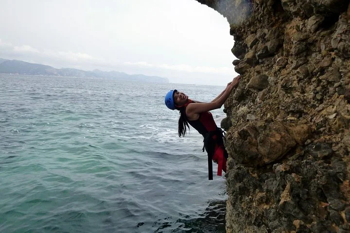 Coasteering-Abenteuer an der Nordküste von Mallorca - Bild 3