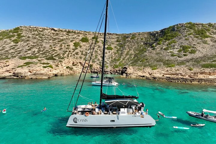 Katamaran-Segeln ab Palma de Mallorca mit Aperitif und BBQ - Bild 2