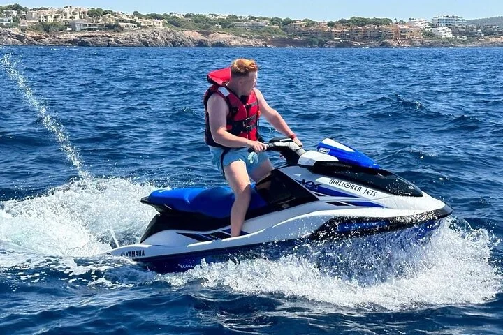 Excursión Guiada en Moto de Agua por la Costa de Santa Ponsa - Imagen 5
