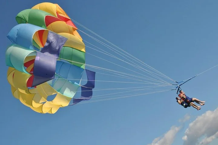 Parasailing ab El Arenal über der Bucht von Palma - Bild 5