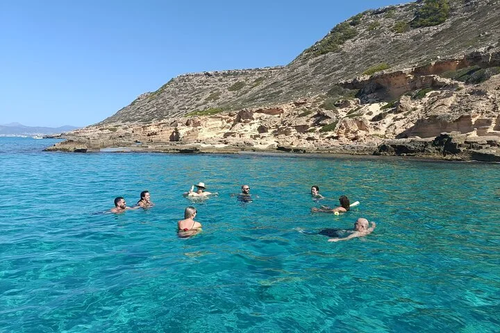 Private Local Boat Experience Along the Coast of Mallorca - Image 4