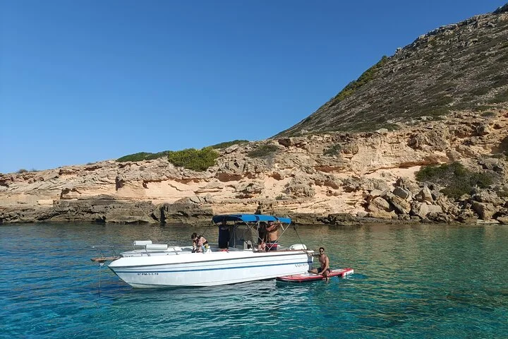 Private Local Boat Experience Along the Coast of Mallorca - Image 5