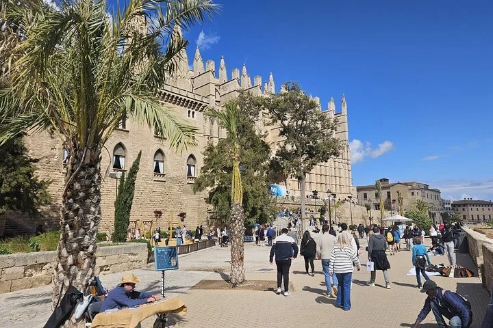 Geführter Altstadt-Rundgang in Palma mit Eintritt in die Kathedrale La Seu - Bild 2