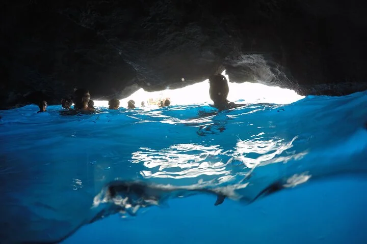 Bootstour zur Blauen Grotte ab Alcúdia mit Schnorcheln - Bild 3