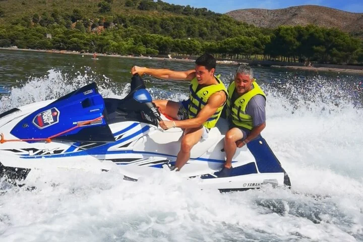 Geführte Jetski-Tour am Strand von Alcúdia - Bild 2