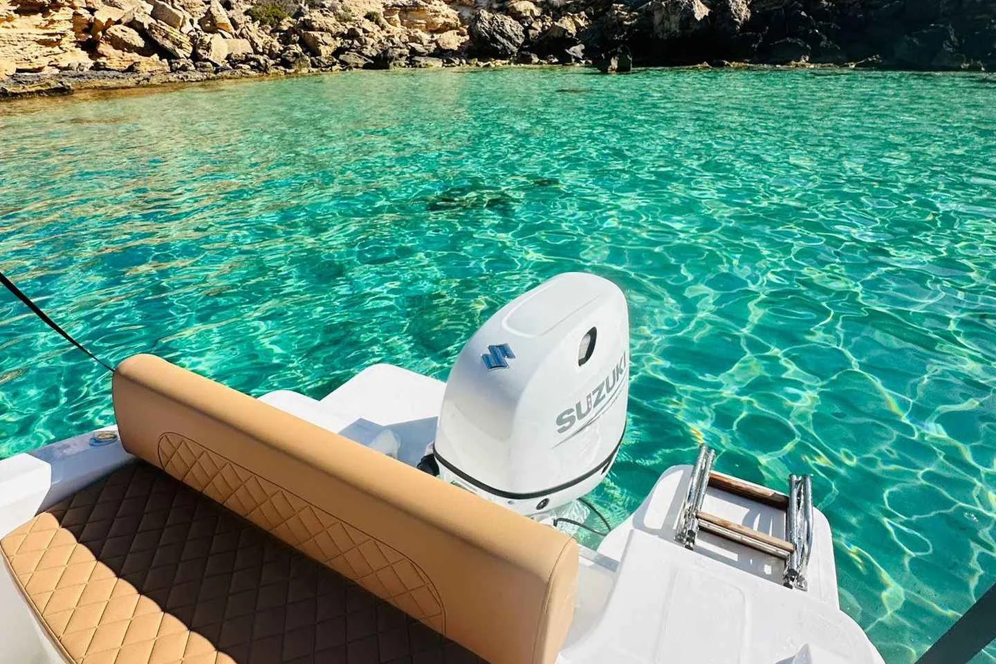 Private Bootsvermietung mit Guide in El Arenal - Bild 2