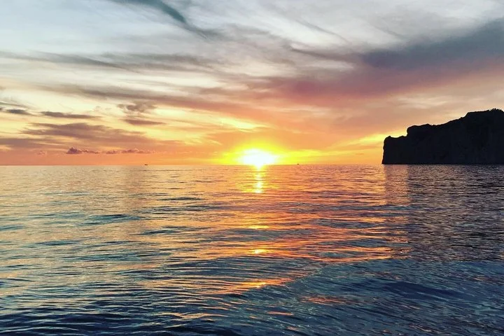 Bootsverleih in Santa Ponsa: Küste auf eigene Faust erkunden - Bild 4