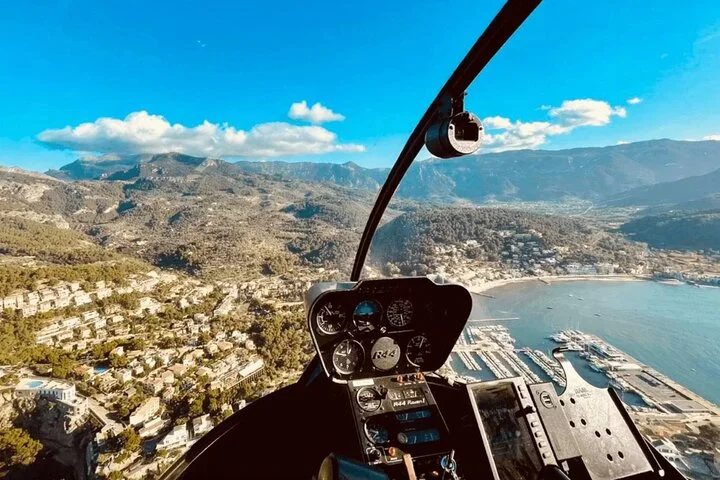 10-minütige Hubschrauber Stadtrundfahrt über Palma de Mallorca - Bild 2