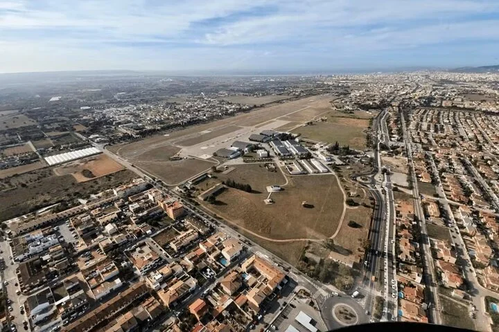 10-minütige Hubschrauber Stadtrundfahrt über Palma de Mallorca - Bild 3