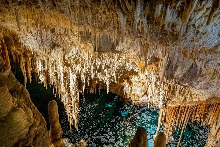 Geführte Tour zu den Drachenhöhlen ab Cala Millor und Cala Ratjada - Bild 3